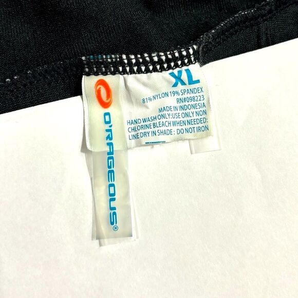 O’Rageous Black and White Geometric Print One Piece Swimsuit Size XL  1 0413 - Picture 6 of 8